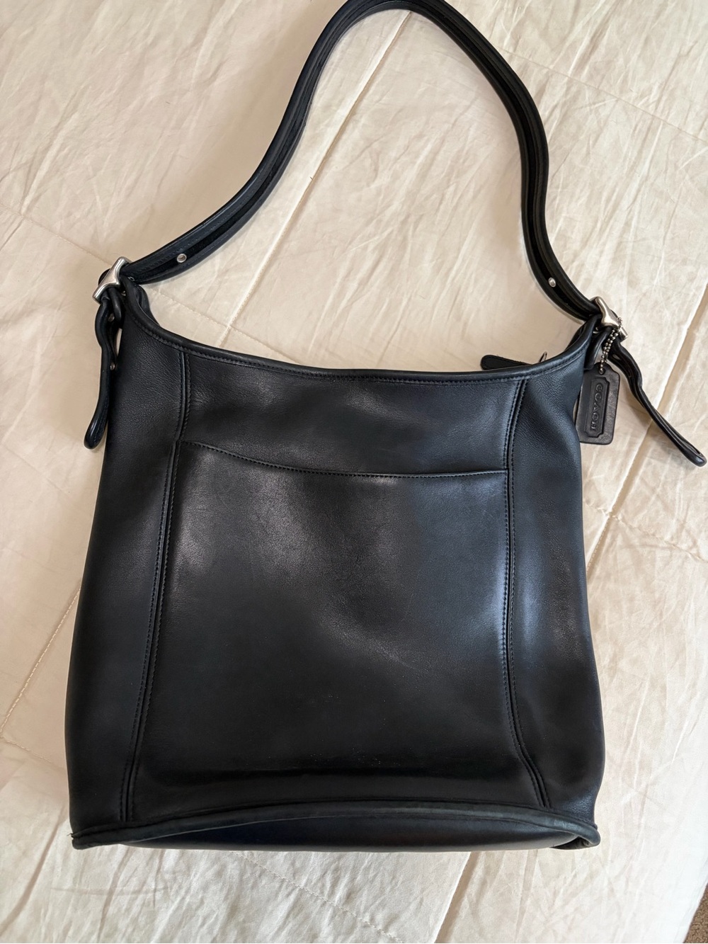 COACH EON 9060 Black Shoulder Bag